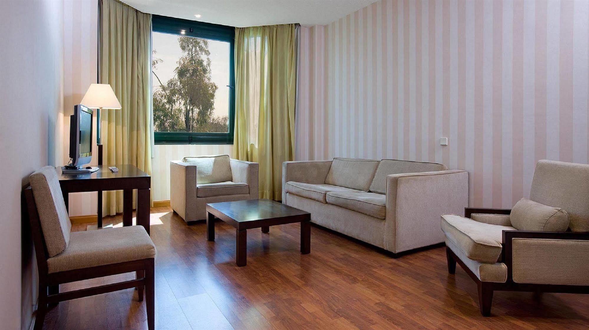 Apartamentos Th Las Rozas Las Rozas de Madrid Quarto foto
