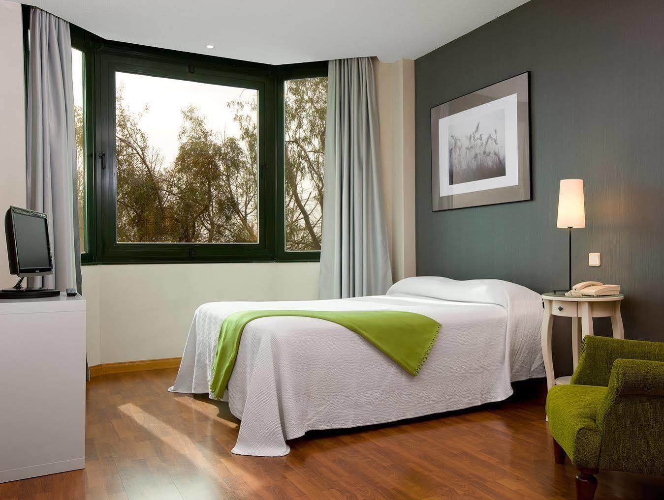 Apartamentos Th Las Rozas Las Rozas de Madrid Exterior foto